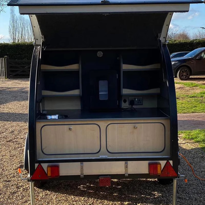 Caravana Personalizada para Vi - Outdoor Adventure Vehicles reseña y precio